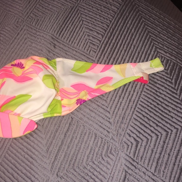 VS SWIM TOP - Picture 4 of 7